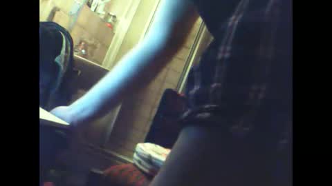 schnibschnab online show from 11-03-25, 02:24