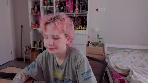 Rina online show from 11-26-25, 07:31