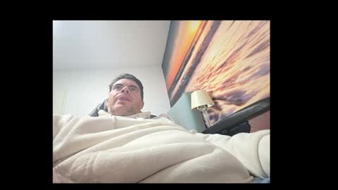 schosch01 online show from 11-12-25, 08:52