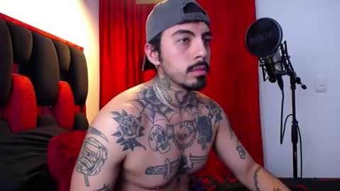 Alejandro help me to reach 200 thumps up online show from 05-16-26, 04:53