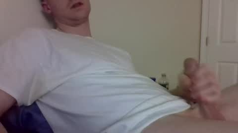 Snapshot of scooter912 chatting on 11-11-25, 01:05 scooter912 online show from 11-11-25, 01:05