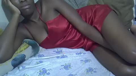 Its Lilly online show from 12-14-24, 08:02