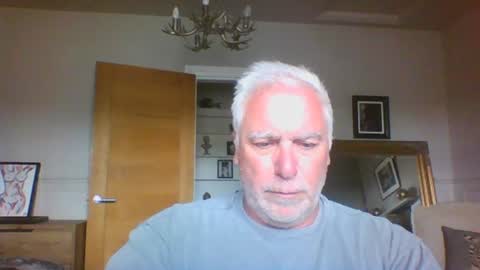 Snapshot of scoti55 chatting on 06-18-26, 01:37 scoti55 online show from 06-18-26, 01:37