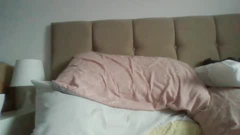 Snapshot of scottish_daddy chatting on 01-06-25, 02:47 scottish daddy online show from 01-06-25, 02:47