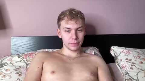 danny online show from 10-10-25, 01:43