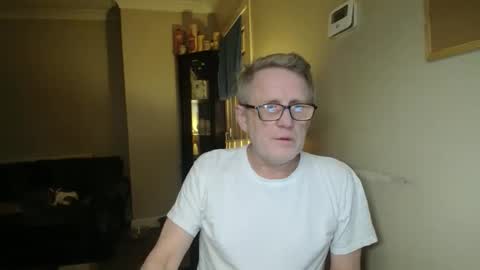 Snapshot of scottsman214 chatting on 03-26-26, 08:58 James online show from 03-26-26, 08:58