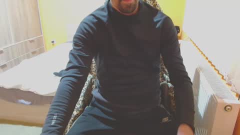 scotty_98 online show from 12-29-24, 05:22