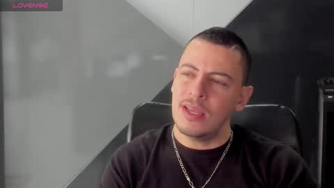 Ricardo online show from 02-02-26, 01:21