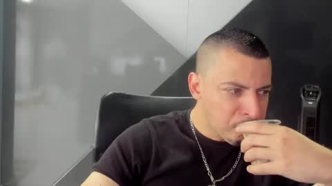 Ricardo online show from 03-22-26, 12:41