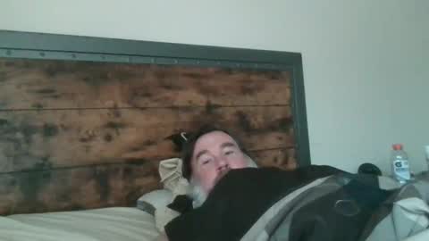 Snapshot of scottybobbit chatting on 04-27-26, 02:04 Scott online show from 04-27-26, 02:04