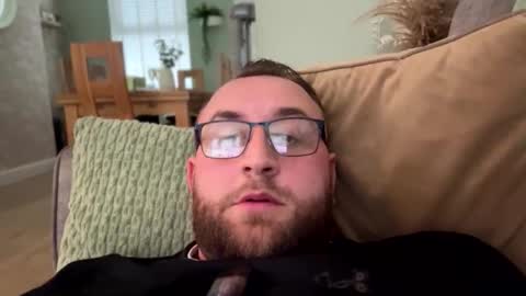 Snapshot of scousegay4 chatting on 02-21-26, 03:13 StraightScouse online show from 02-21-26, 03:13