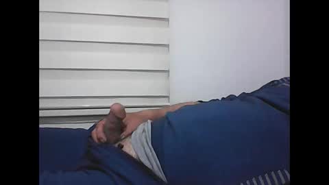 Snapshot of screw2 chatting on 03-30-26, 07:37 Evren online show from 03-30-26, 07:37