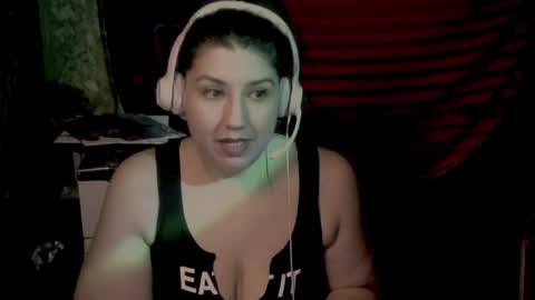 Danni online show from 12-29-24, 11:40