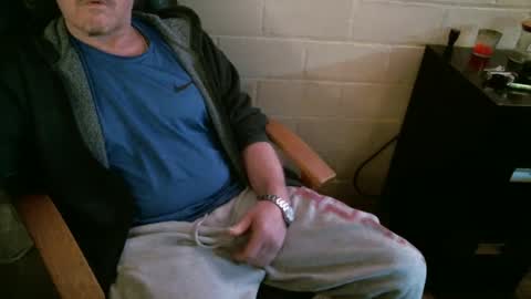 eating pussy  sucking dick online show from 01-05-25, 06:24