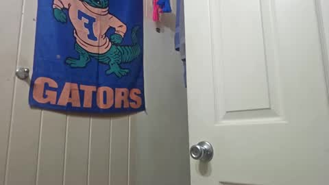 Snapshot of sdraftt45 chatting on 01-01-25, 04:39 Arin online show from 01-01-25, 04:39