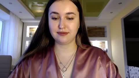 Snapshot of sea_cocktail chatting on 12-23-24, 12:19 Elizabeth online show from 12-23-24, 12:19