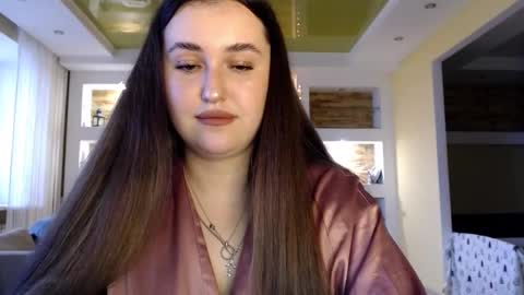 Snapshot of sea_cocktail chatting on 12-25-24, 09:24 Elizabeth online show from 12-25-24, 09:24