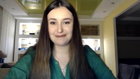 Snapshot of sea_cocktail chatting on 12-28-24, 04:52 Elizabeth online show from 12-28-24, 04:52