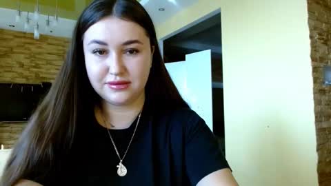 Snapshot of sea_cocktail chatting on 01-19-26, 08:51 Elizabeth online show from 01-19-26, 08:51