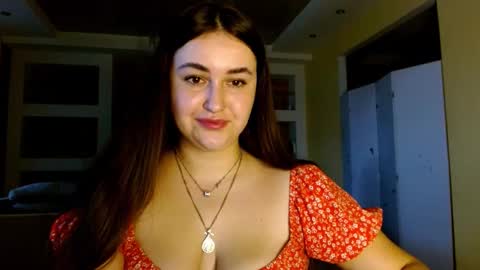 Snapshot of sea_cocktail chatting on 02-11-26, 02:33 Elizabeth online show from 02-11-26, 02:33