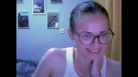 SEA Dream online show from 11-16-25, 03:39