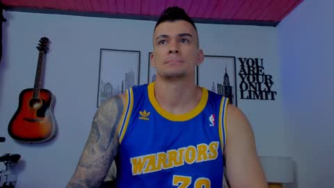 Sean Carrera online show from 01-03-25, 11:25