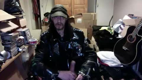 seasidesteve71 online show from 04-19-26, 03:17