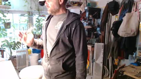 Snapshot of seattlemanwhore chatting on 06-03-26, 02:33 Seattlemanwhore online show from 06-03-26, 02:33