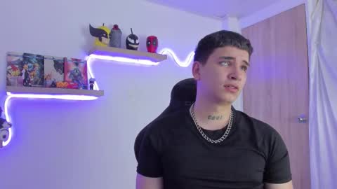 Snapshot of sebas__23 chatting on 02-06-26, 02:16 Sebastin online show from 02-06-26, 02:16