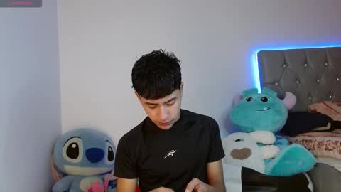 Snapshot of sebas_fire4 chatting on 03-15-26, 10:49 sebas_fire4 online show from 03-15-26, 10:49