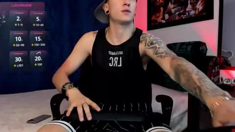 Sebastian online show from 12-15-25, 05:44