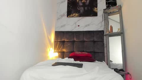 ely online show from 10-11-25, 12:21