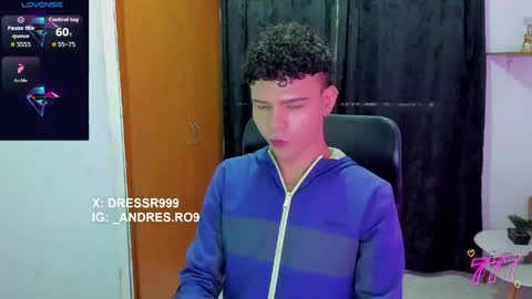 Snapshot of sebascuterouss chatting on 05-09-26, 11:15 sebas 3 online show from 05-09-26, 11:15