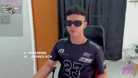 Snapshot of sebascuterouss chatting on 05-15-26, 11:28 sebas 3 online show from 05-15-26, 11:28