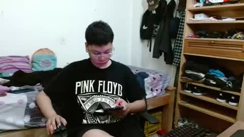 Sebas online show from 02-05-25, 05:52