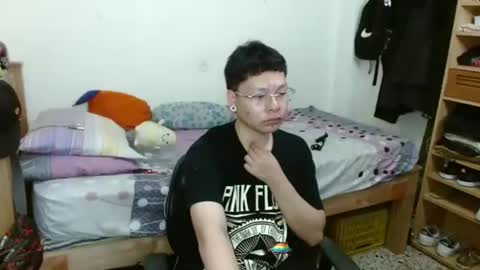 Sebas online show from 02-06-25, 03:06