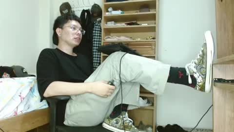 Sebas online show from 02-19-25, 07:39