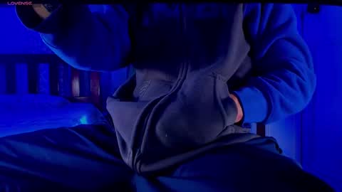 Snapshot of sebastian_foxter chatting on 02-24-25, 02:26 Sebastian online show from 02-24-25, 02:26