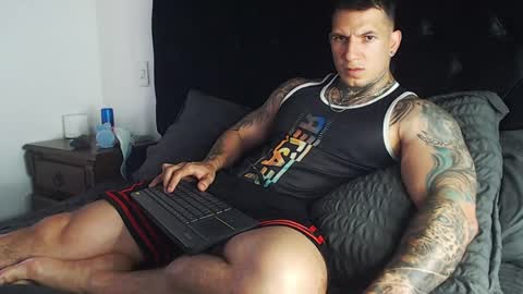 Sebastian online show from 04-02-26, 07:55