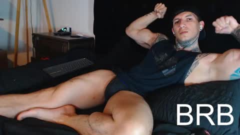 Snapshot of sebastian_muss chatting on 05-17-26, 09:44 Sebastian online show from 05-17-26, 09:44