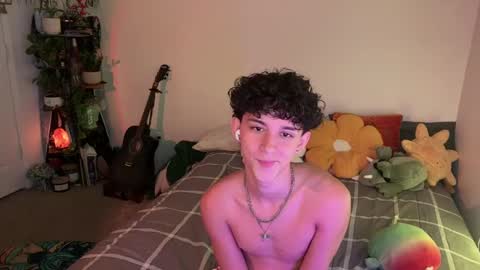 Snapshot of sebastianerosxxx chatting on 12-21-24, 04:09 SebastianErosX online show from 12-21-24, 04:09