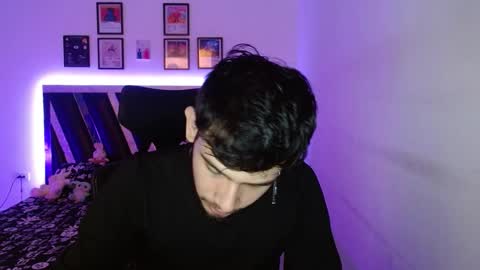 Snapshot of sebasxxl12 chatting on 10-08-25, 01:47 Sebas online show from 10-08-25, 01:47