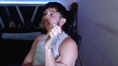 Snapshot of sebasxxl12 chatting on 12-21-25, 05:03 Sebas online show from 12-21-25, 05:03