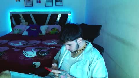 Snapshot of sebasxxl12 chatting on 02-28-26, 12:39 Sebas online show from 02-28-26, 12:39