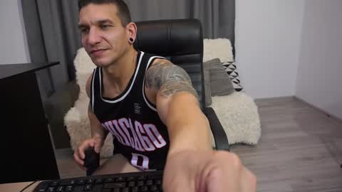 Lucian online show from 12-05-25, 11:08