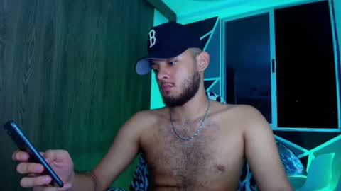 Snapshot of sebolaz chatting on 06-25-26, 06:51 ryan miller online show from 06-25-26, 06:51