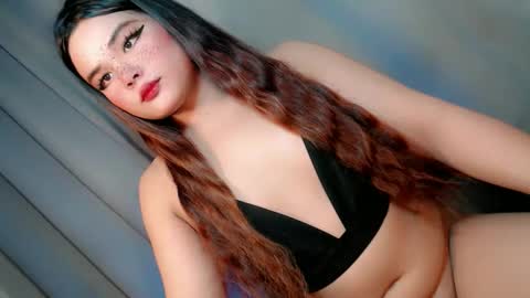 Snapshot of secret_affair18 chatting on 05-18-26, 05:19 kwen online show from 05-18-26, 05:19