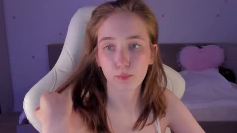 Elly online show from 10-26-25, 09:31
