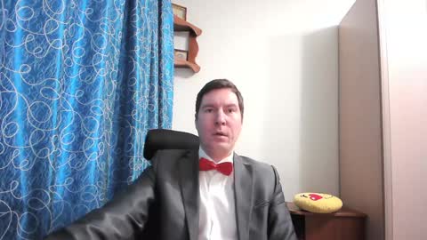 Snapshot of secret_lover_xxx chatting on 01-17-25, 09:39 Secret lover XXX online show from 01-17-25, 09:39