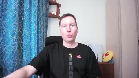 Snapshot of secret_lover_xxx chatting on 02-26-25, 11:41 Secret lover XXX online show from 02-26-25, 11:41